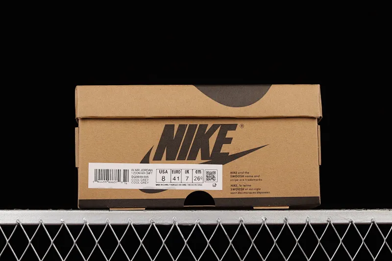 All categories Air Jordan Jordan series basketball shoes Air Jordan 1 High Air Jordan 1 Zoom CMFT AJ1 Joe 1 patent leather gray basketball shoes DQ0659-005